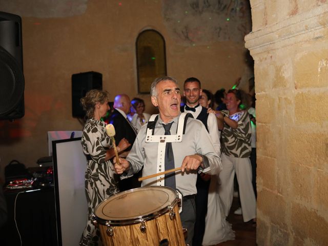 Le mariage de Adrien et Carole à Jouques, Bouches-du-Rhône 65