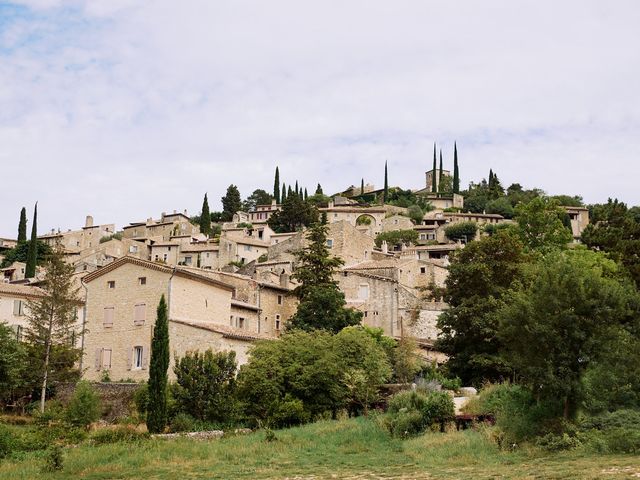 Le mariage de Garance et Pierre à Mirmande, Drôme 24