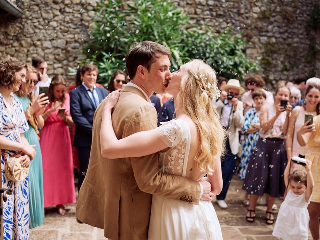 Le mariage de Garance et Pierre à Mirmande, Drôme 44