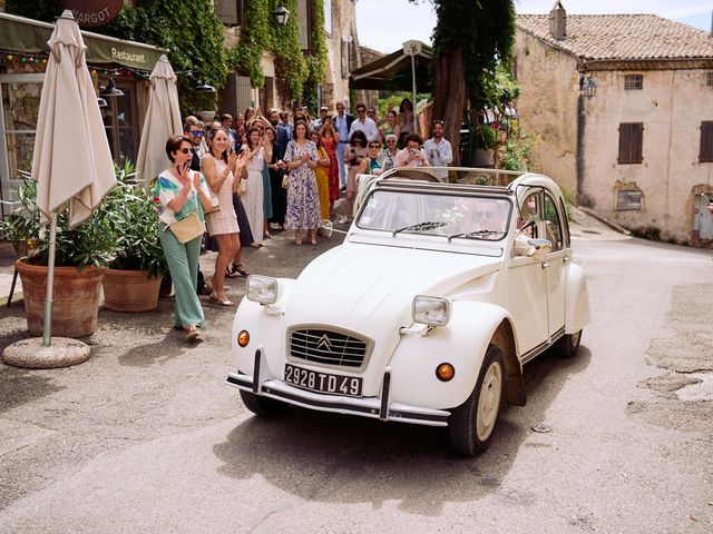 Le mariage de Garance et Pierre à Mirmande, Drôme 49