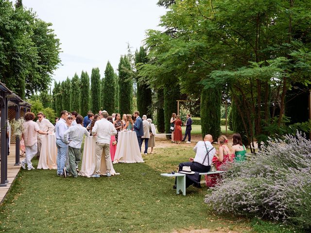Le mariage de Garance et Pierre à Mirmande, Drôme 54