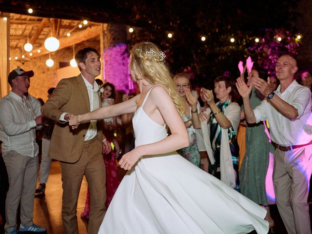 Le mariage de Garance et Pierre à Mirmande, Drôme 71