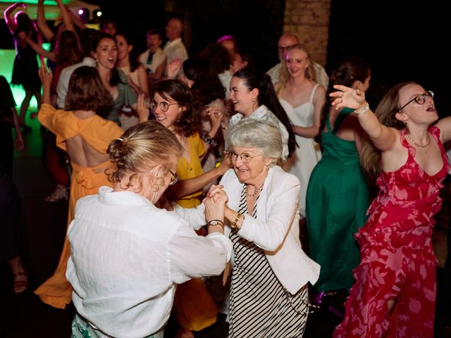 Le mariage de Garance et Pierre à Mirmande, Drôme 73