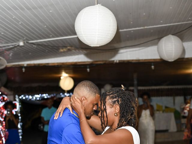 Le mariage de stéphane et mathilde à Le François, Martinique 34