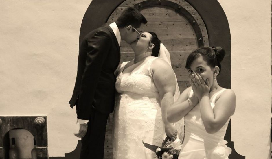 Le mariage de Christophe et Delphine à Saint-Gilles, Gard