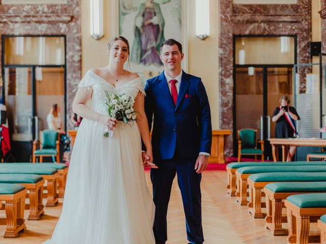 Le mariage de Thomas et Clémence à Cassel, Nord 26