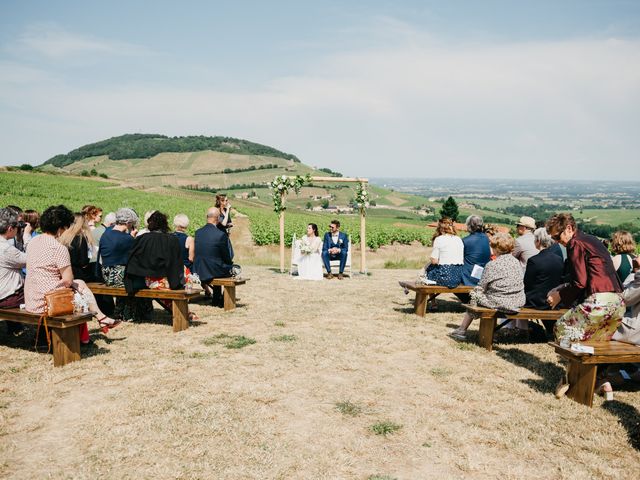 Le mariage de Julien et Pauline à Saint-Lager, Rhône 7