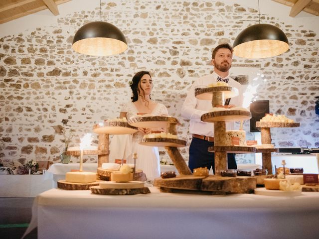 Le mariage de Julien et Pauline à Saint-Lager, Rhône 70