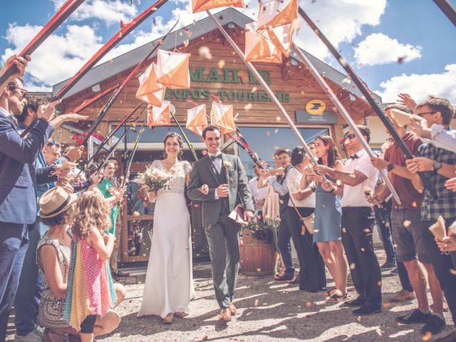 Le mariage de Clément et Juliette à Chapelle-des-Bois, Doubs 11