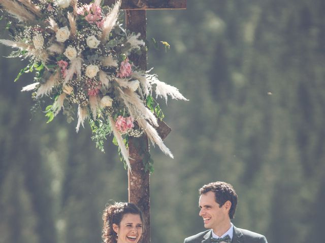 Le mariage de Clément et Juliette à Chapelle-des-Bois, Doubs 17