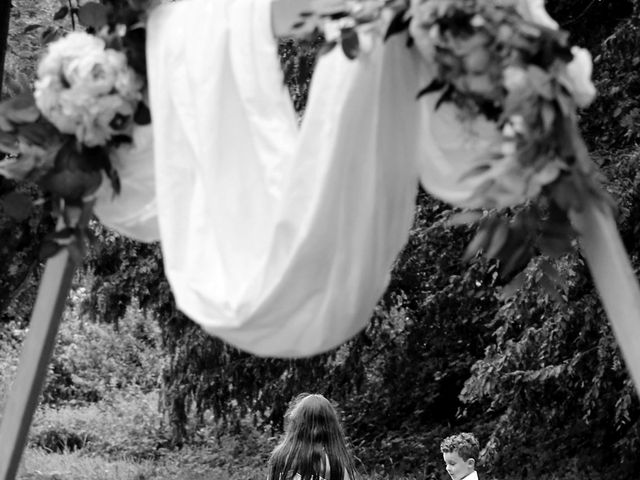 Le mariage de Christelle et Céline à Andeville, Oise 34