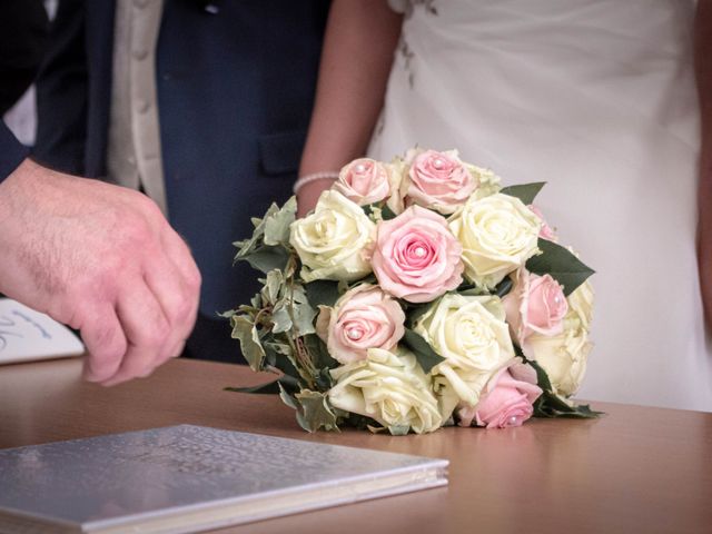 Le mariage de Franck et Laura à Pugey, Doubs 13