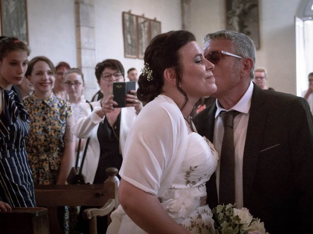 Le mariage de Franck et Laura à Pugey, Doubs 23