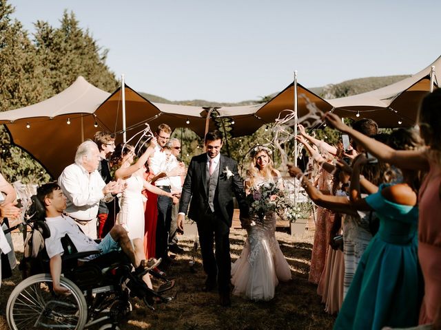 Le mariage de Ronnie et Fanny à Vallon-Pont-d&apos;Arc, Ardèche 33