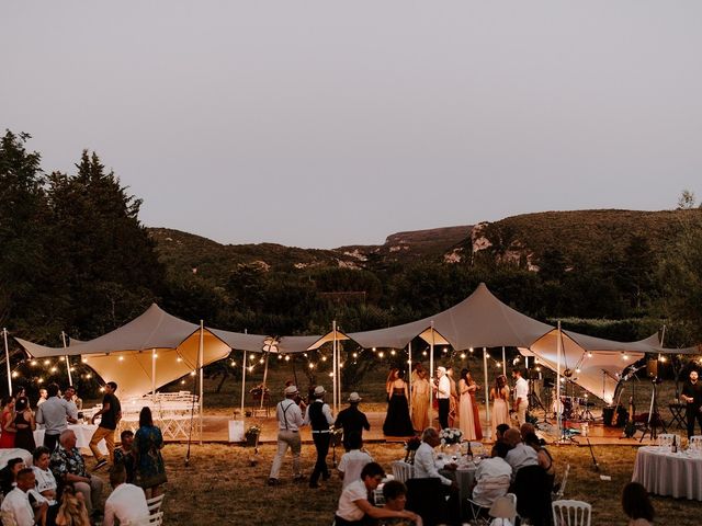 Le mariage de Ronnie et Fanny à Vallon-Pont-d&apos;Arc, Ardèche 82