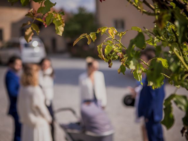 Le mariage de Olivier et Jeanne à Cluny, Saône et Loire 43