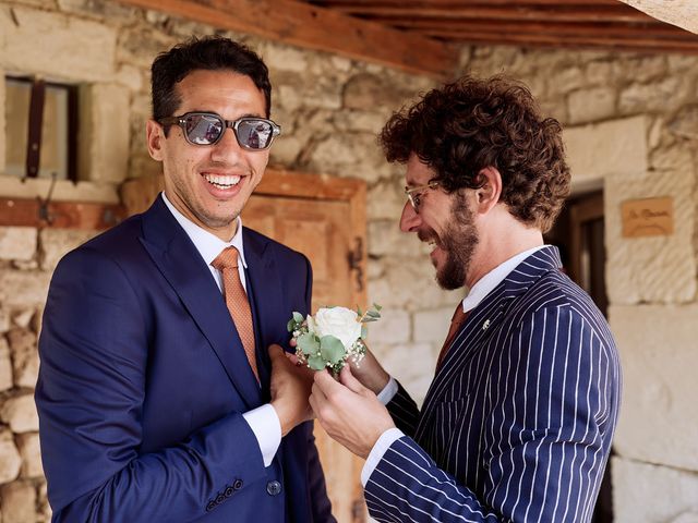 Le mariage de Olivia et Nizar à Grignan, Drôme 23