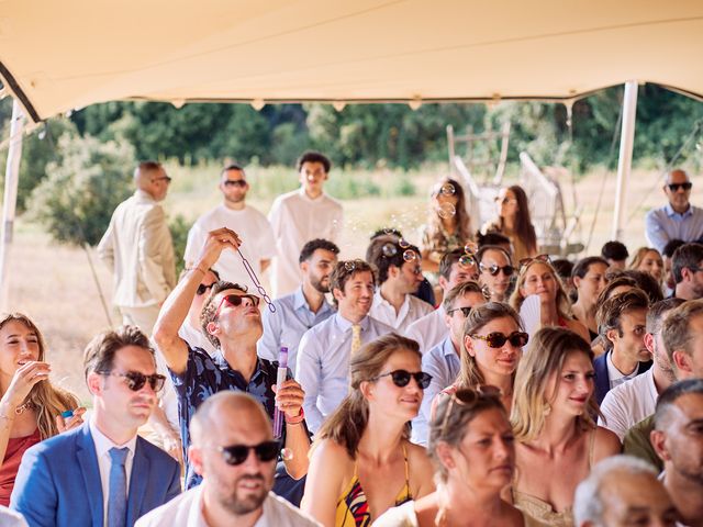 Le mariage de Olivia et Nizar à Grignan, Drôme 30