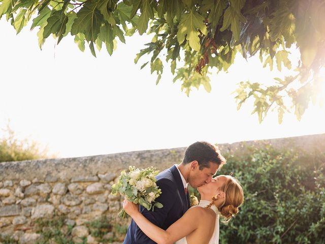 Le mariage de Olivia et Nizar à Grignan, Drôme 43