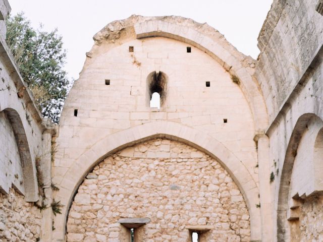 Le mariage de Olivia et Nizar à Grignan, Drôme 45