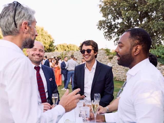 Le mariage de Olivia et Nizar à Grignan, Drôme 51