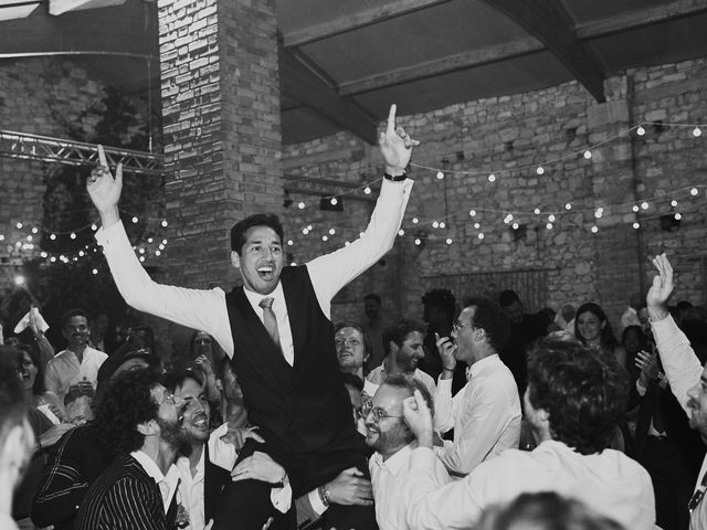 Le mariage de Olivia et Nizar à Grignan, Drôme 60