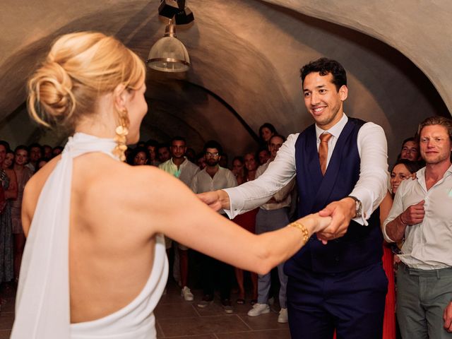 Le mariage de Olivia et Nizar à Grignan, Drôme 67
