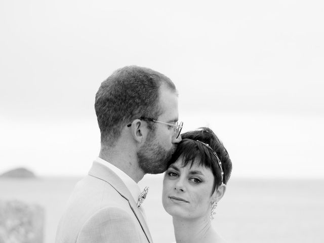 Le mariage de Mickael et Nastasia à Plouguin, Finistère 8