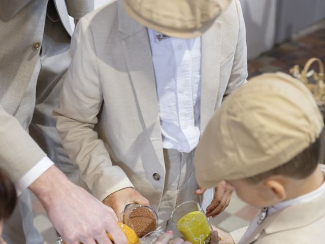 Le mariage de Mickael et Nastasia à Plouguin, Finistère 34