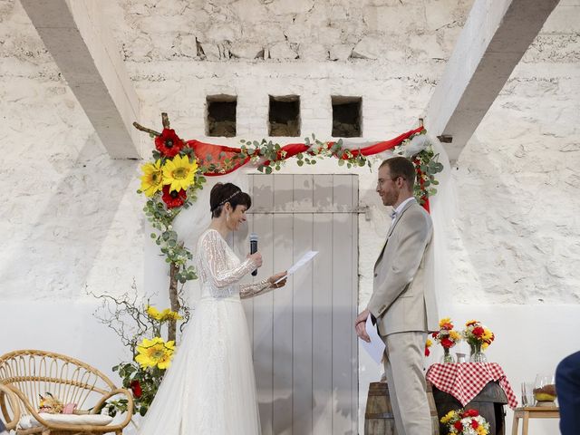 Le mariage de Mickael et Nastasia à Plouguin, Finistère 35