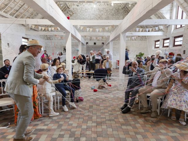 Le mariage de Mickael et Nastasia à Plouguin, Finistère 38