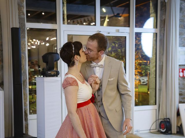 Le mariage de Mickael et Nastasia à Plouguin, Finistère 64