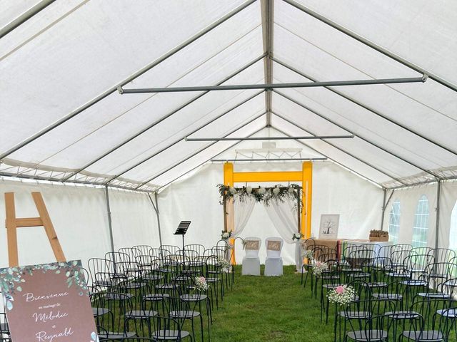 Le mariage de Mélodie  et Reynald à Saint-Denis-d'Orques, Sarthe 3