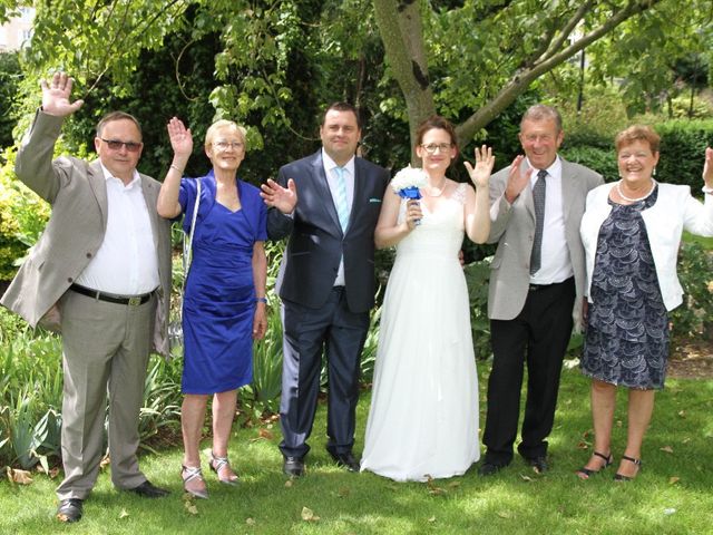 Le mariage de  Philippe  et Sandrine  à Fontenay-le-Comte, Vendée 14