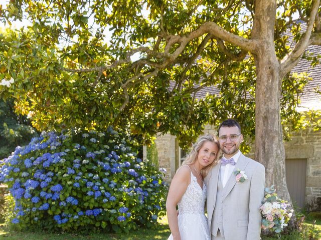 Le mariage de Baptiste et Klervia à Dirinon, Finistère 3