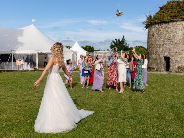 Le mariage de Baptiste et Klervia à Dirinon, Finistère 39