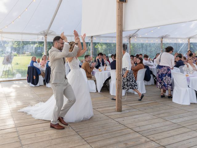 Le mariage de Baptiste et Klervia à Dirinon, Finistère 43