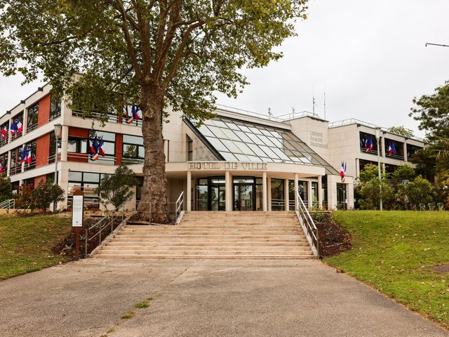 Le mariage de Adrien et Jade à Carrières-sous-Poissy, Yvelines 17