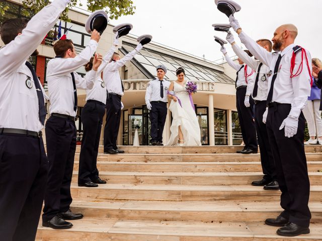 Le mariage de Adrien et Jade à Carrières-sous-Poissy, Yvelines 44