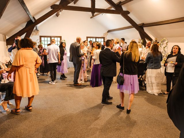 Le mariage de Adrien et Jade à Carrières-sous-Poissy, Yvelines 97