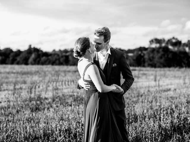 Le mariage de Jean-Gabriel et Mélanie à Génillé, Indre-et-Loire 54