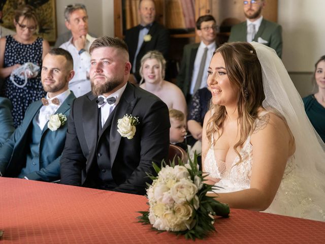 Le mariage de Jérémie et Fanny à Saint-Paulet-de-Caisson, Gard 1