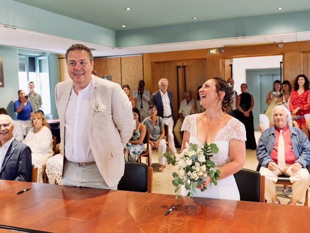 Le mariage de Léna et Cédric à Nyons, Drôme 28