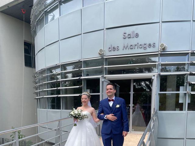 Le mariage de Théophile et Isabelle à Villebois, Ain 6