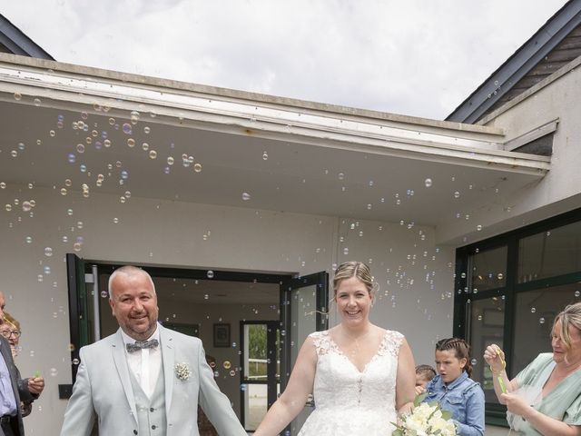 Le mariage de Florian et Sabrina à Milizac, Finistère 15