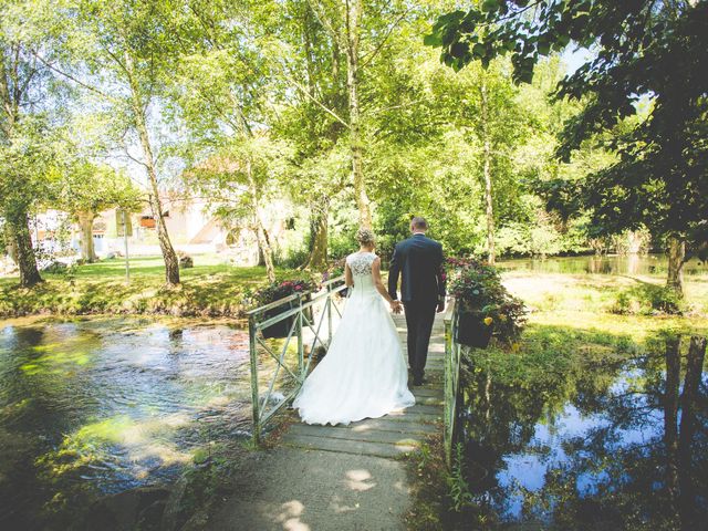 Le mariage de Jérémy et Laura à Épinouze, Drôme 24