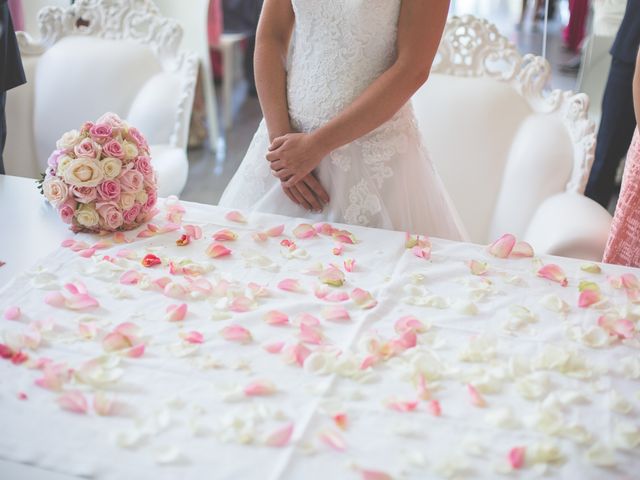 Le mariage de Jérémy et Laura à Épinouze, Drôme 48