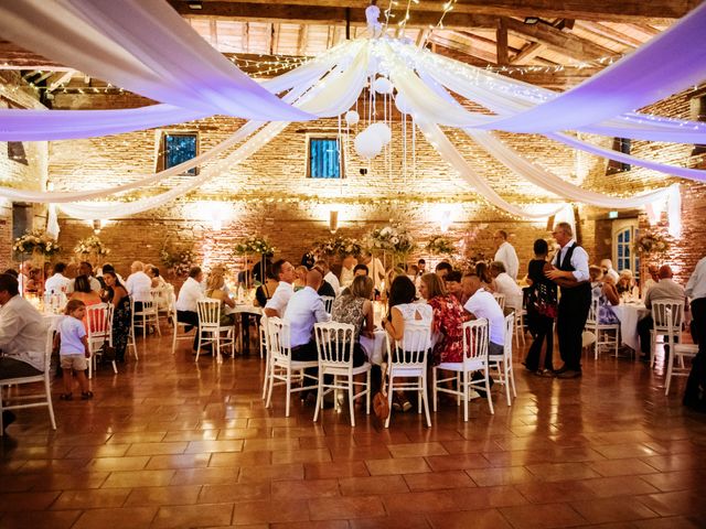 Le mariage de David et Laura à Aussonne, Haute-Garonne 69
