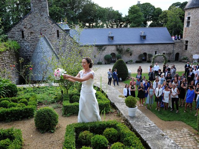 Le mariage de Antoine et Sara à Rennes, Ille et Vilaine 61