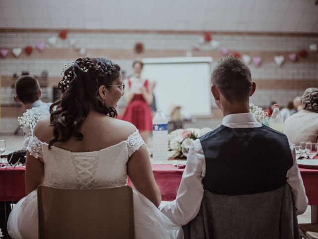 Le mariage de Jean Marc et Marie à Lumbres, Pas-de-Calais 10